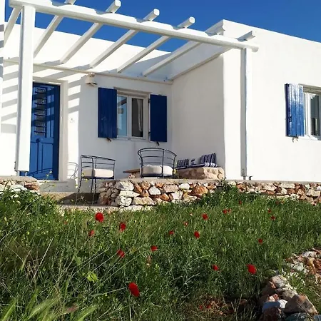 The White House Of Greece * Πούντα